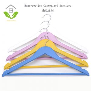 HSWDT66013 Clothes Shirt Hanger with Anti-slip Notch and Wood Bar